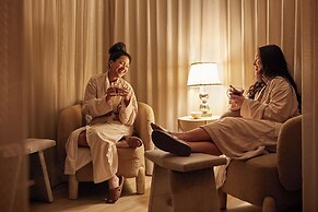 Hotel Brookmere & Arbor Spa