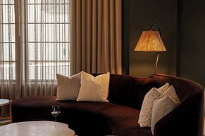 Brookmere Saratoga, a Tribute Portfolio Hotel