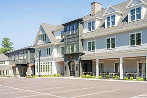Brookmere Saratoga, a Tribute Portfolio Hotel