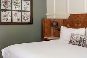 Brookmere Saratoga, a Tribute Portfolio Hotel