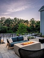 Brookmere Saratoga, a Tribute Portfolio Hotel