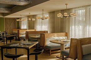 Brookmere Saratoga, a Tribute Portfolio Hotel