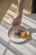 Hotel Brookmere & Arbor Spa