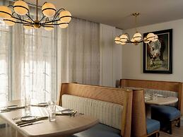 Hotel Brookmere & Arbor Spa