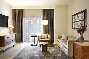 Hotel Brookmere & Arbor Spa