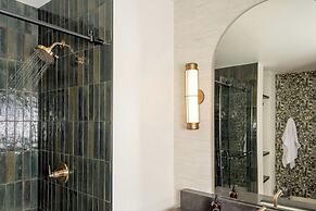 Brookmere Saratoga, a Tribute Portfolio Hotel