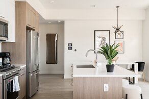 Serenity in Style | Espadin LoHi