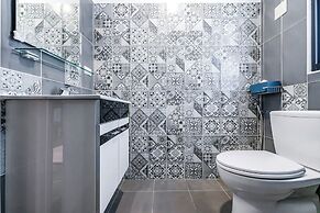 Happiness Romantic B&B