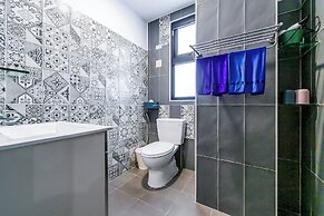 Happiness Romantic B&B