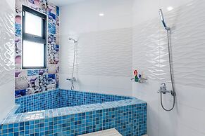 Happiness Romantic B&B