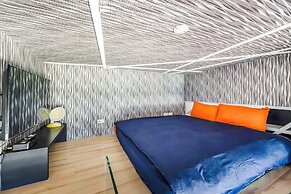 Happiness Romantic B&B