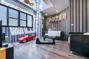 Happiness Romantic B&B