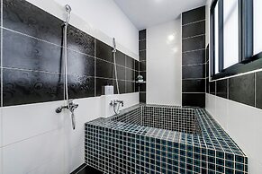 Happiness Romantic B&B