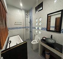 Capital O 75518 Baan Rose Resort Ao Luk