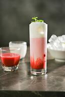 Front One HK Resort Semarang