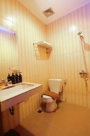 Front One HK Resort Semarang