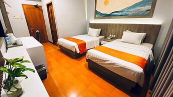 Front One HK Resort Semarang