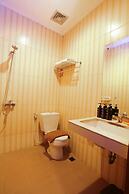 Front One HK Resort Semarang