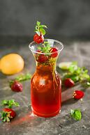 Front One HK Resort Semarang