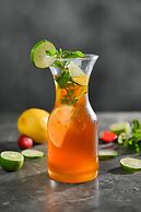 Front One HK Resort Semarang