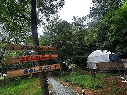 EVALAND GLAMPING RESORT