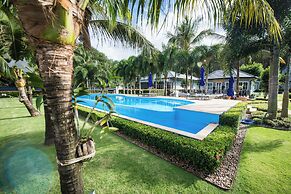 Grande Sun Seaside Villas