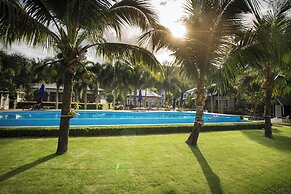 Grande Sun Seaside Villas