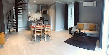 Grande Sun Seaside Villas