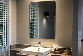 Grande Sun Seaside Villas