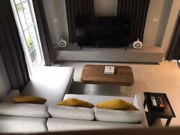 Grande Sun Seaside Villas