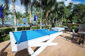 Grande Sun Seaside Villas