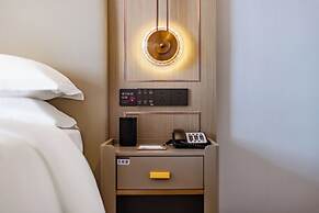 Poltton International Apartment Gaoming