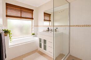 Family Oasis At Busselton