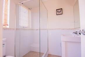 Family Oasis At Busselton