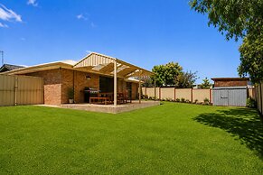 Family Oasis At Busselton