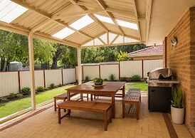 Family Oasis At Busselton