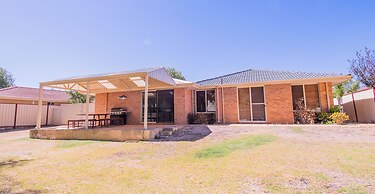Family Oasis At Busselton