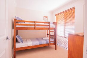 Family Oasis At Busselton