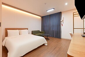 HOTEL DEOKYEONG