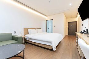 HOTEL DEOKYEONG