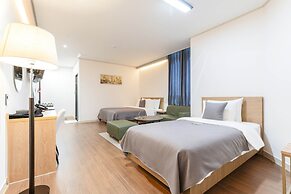 HOTEL DEOKYEONG