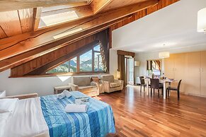 Cianfuran Balcony Studio