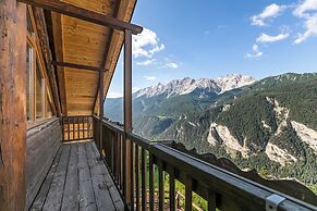 Cianfuran Balcony Studio