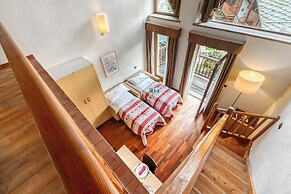 Cianfuran Balcony Studio