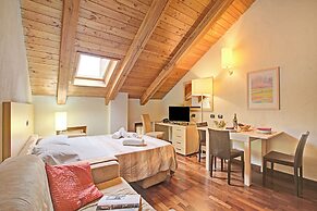 Cianfuran Balcony Studio