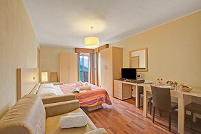 Cianfuran Balcony Studio