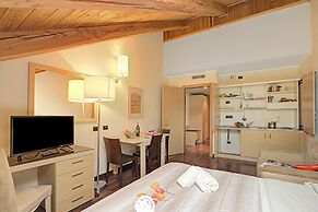 Cianfuran Balcony Studio