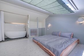 Happiness Ocean View B&B