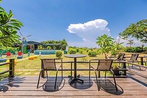 Happiness Ocean View B&B