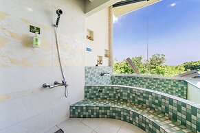 Happiness Ocean View B&B